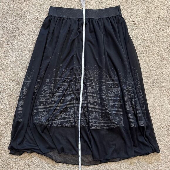 Lularoe Lola floral overlay midi skirt, black and white floral print, size XS - Picture 6 of 7